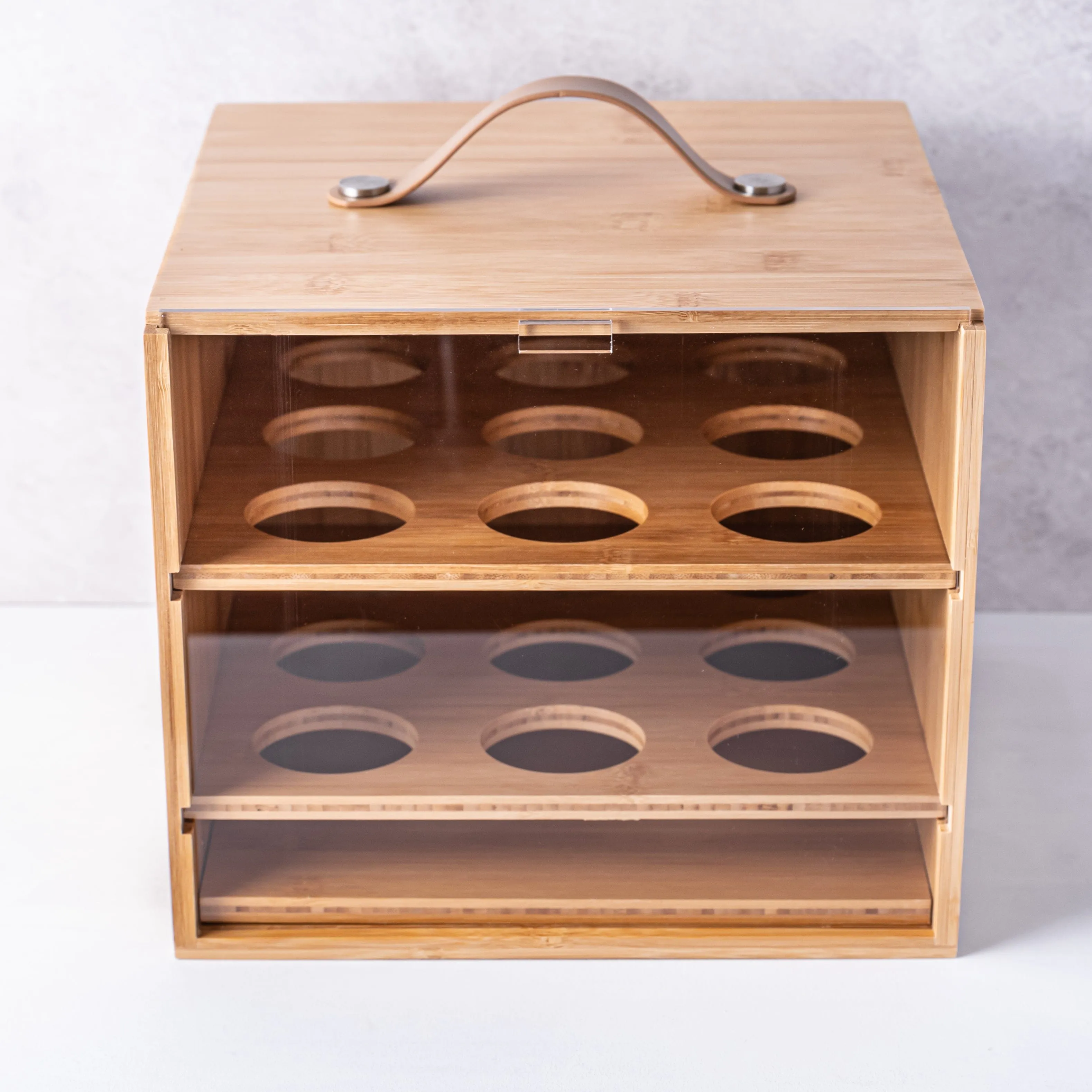 Bamboo Cake Carrier