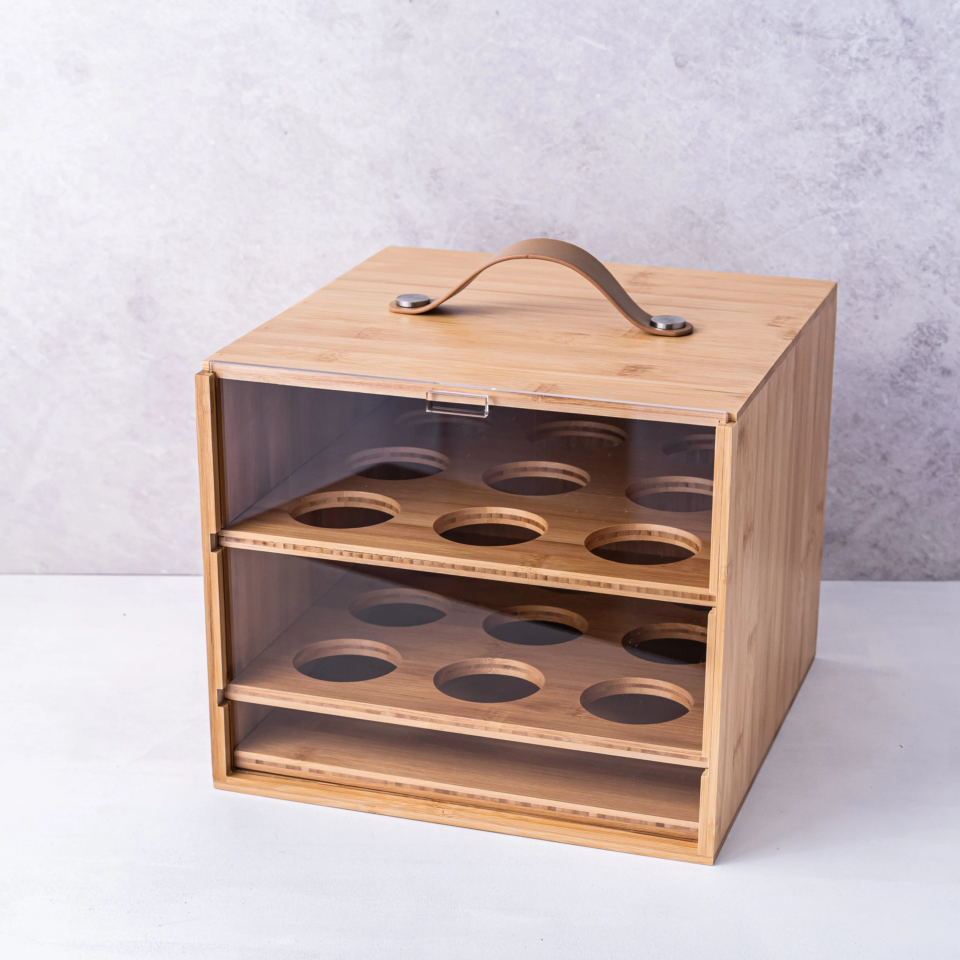 Bamboo Cake Carrier