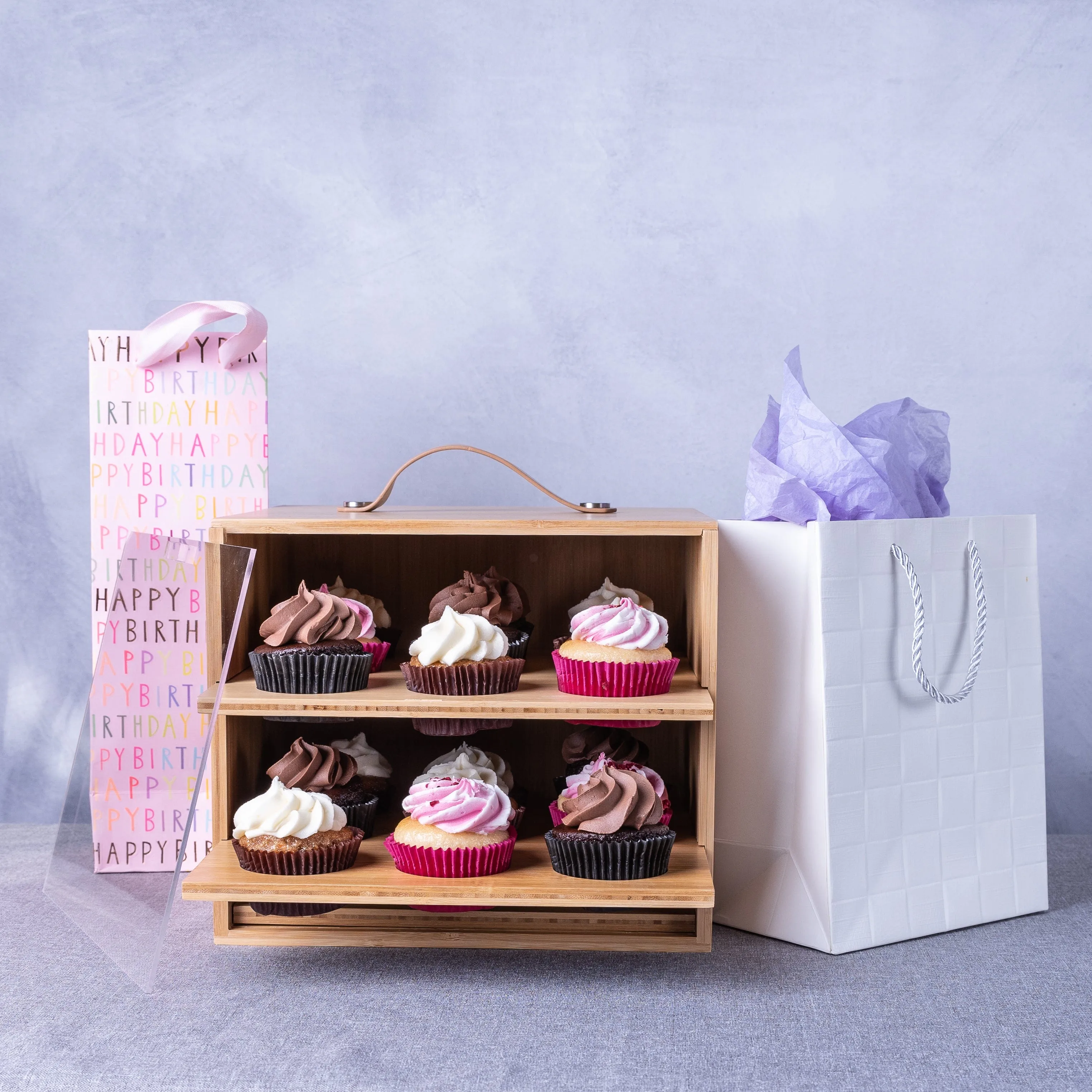Bamboo Cake Carrier
