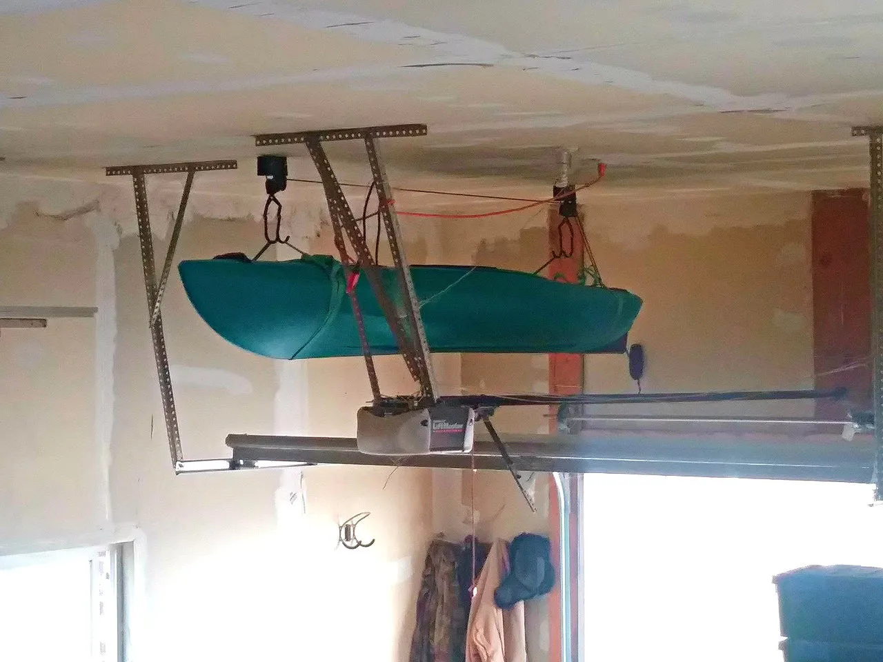 OUTLET | Ceiling Storage Hoist | Hi-Lift