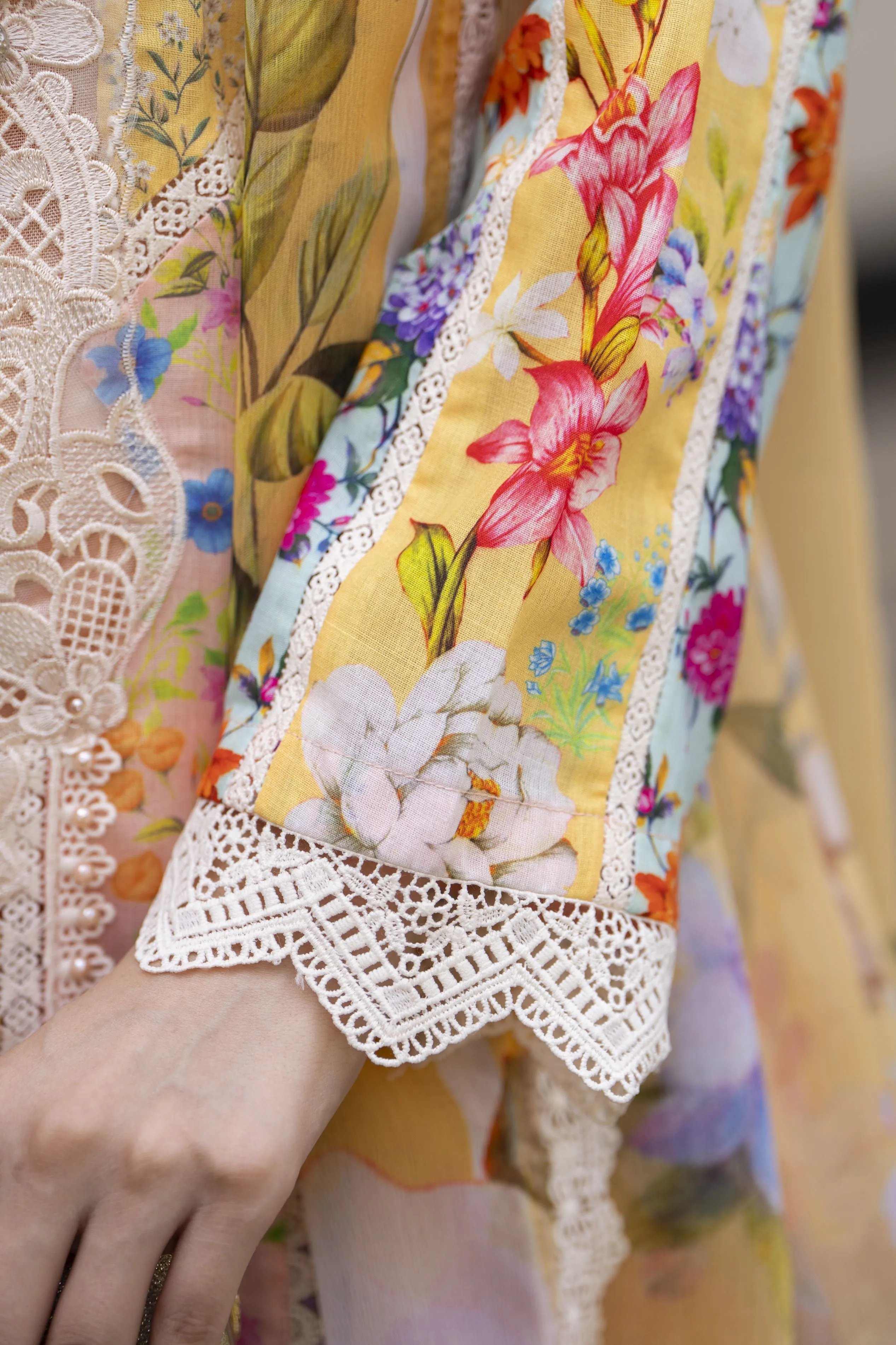 Silver Petals Ready to Wear Lawn Collection  SPRW1