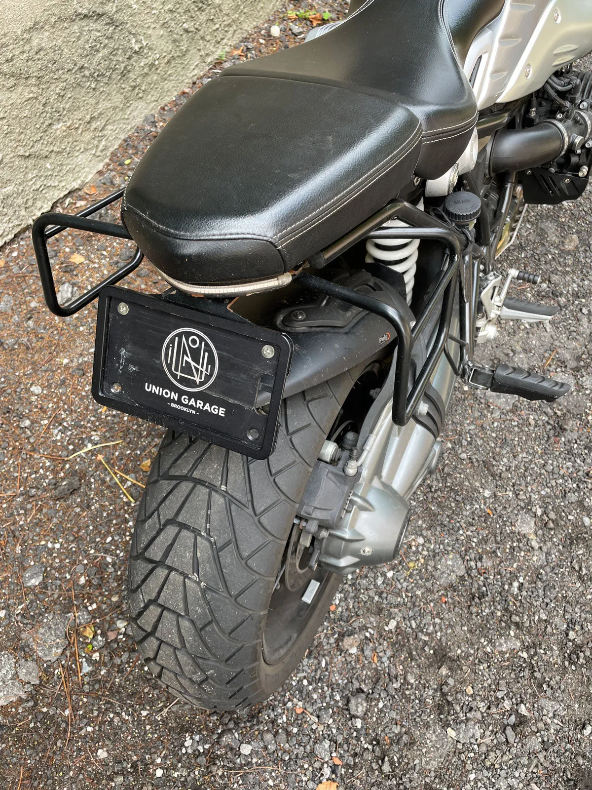 UNIT Garage Klickfix Racks - BMW R NineT